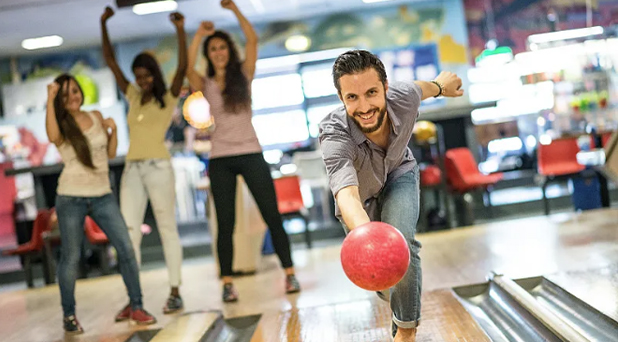 互动保龄球训练馆设备