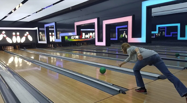 智能模拟保龄球体验馆全部设备