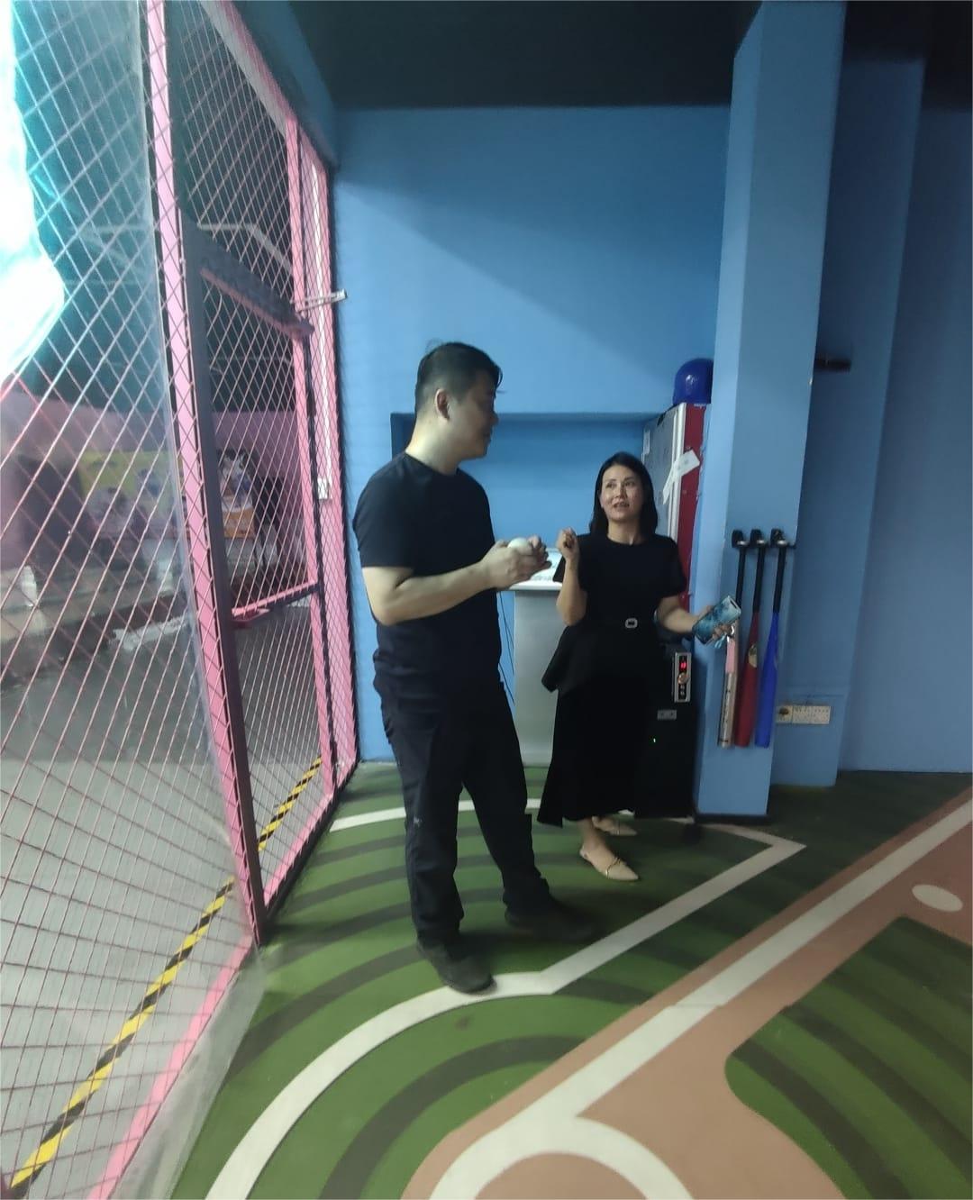 数字模拟足球体育馆室内