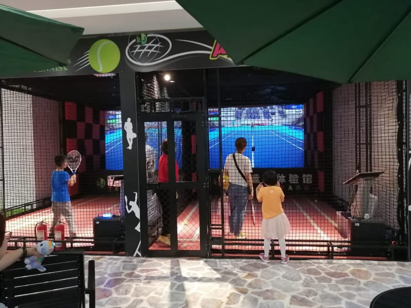 模拟高尔夫球体育馆