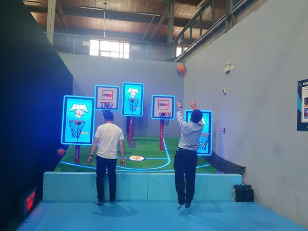 室内互动单车训练馆