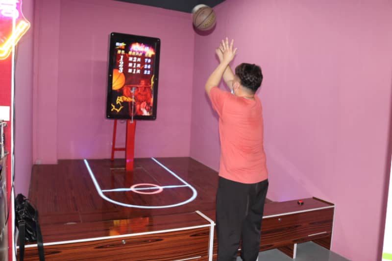 室内数字模拟门球冰壶训练馆