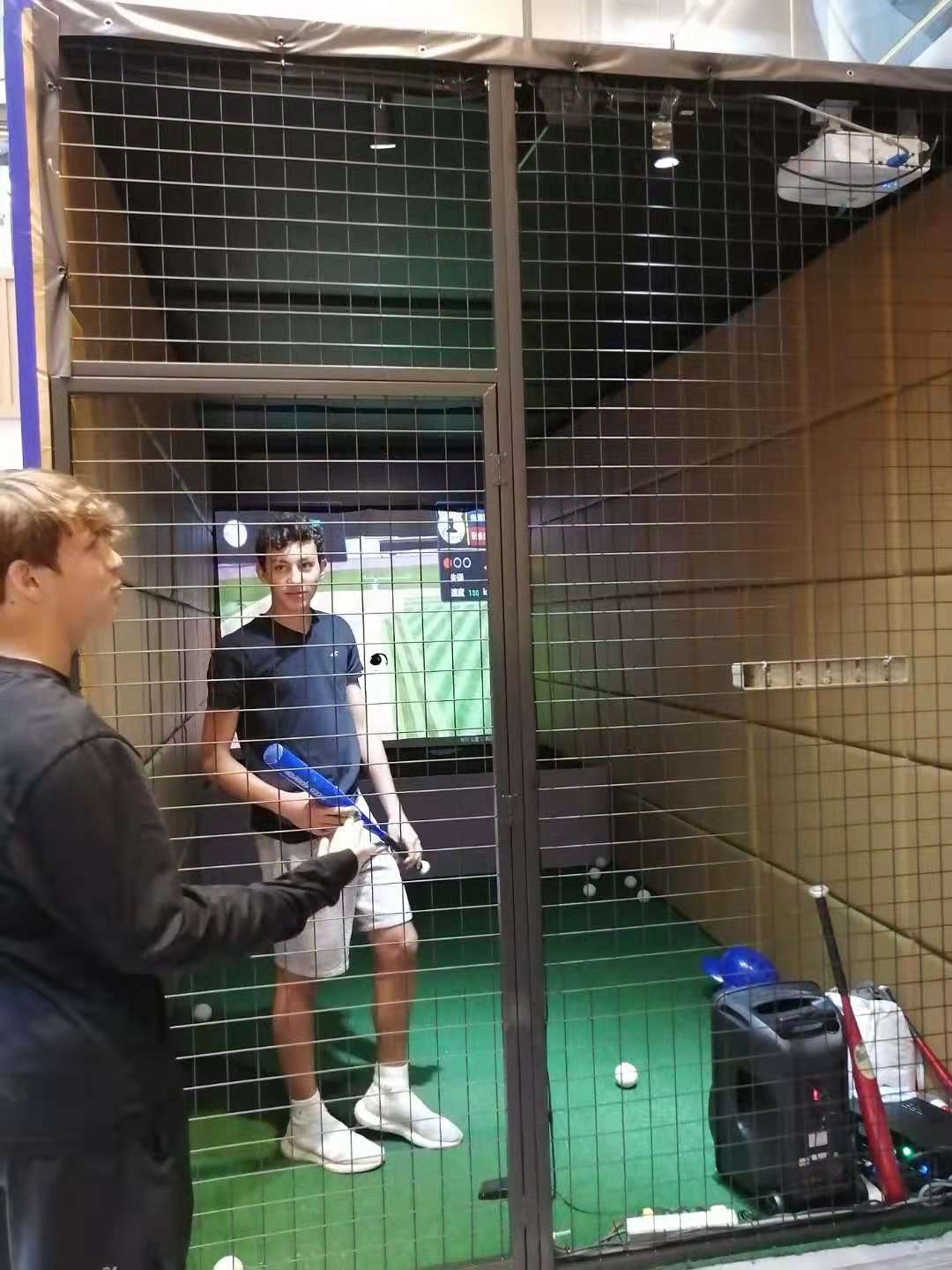 室内智能互动网球运动馆