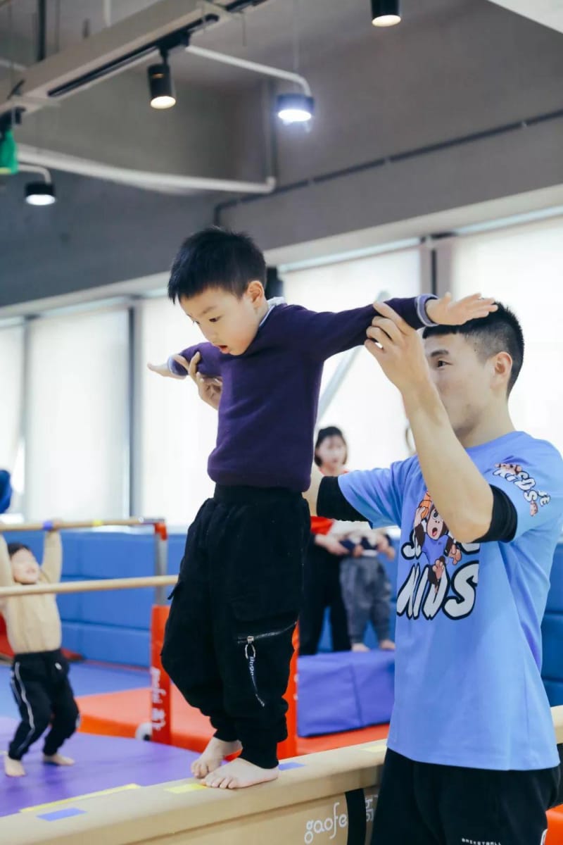 室内互动棒球体验馆